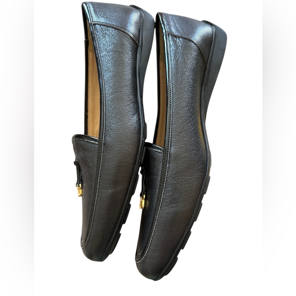 Eric Javits Comfy Black Leather Flats with Gold Detail - Never Worn - 11m - Picture 8 of 13